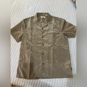 Men’s DKNY Shiny Silver Shirt Lge